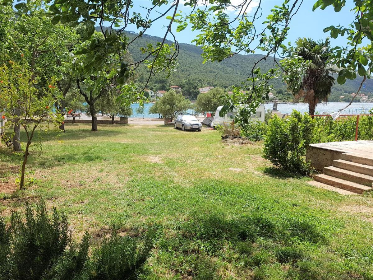 Auto Camp On The Beach - Grebaštica מראה חיצוני תמונה