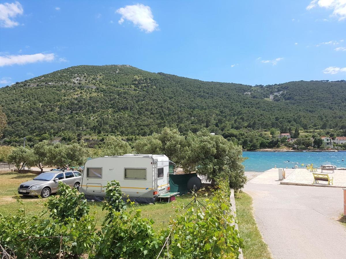 Auto Camp On The Beach - Grebaštica מראה חיצוני תמונה