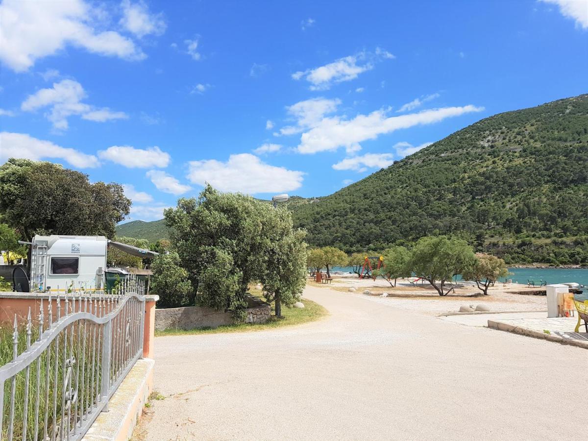 Auto Camp On The Beach - Grebaštica מראה חיצוני תמונה